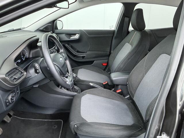 Ford PUMA Hybrid Titanium X | Trekhaak | Massage | Winterpack | Adap. Cruise | 100% dealer onderhouden |