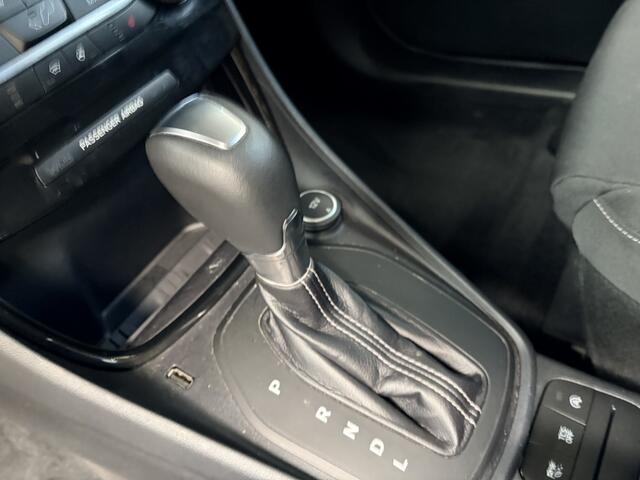 Ford PUMA Titanium Automaat Cruise Clima Navi Trekhaak Winterpack