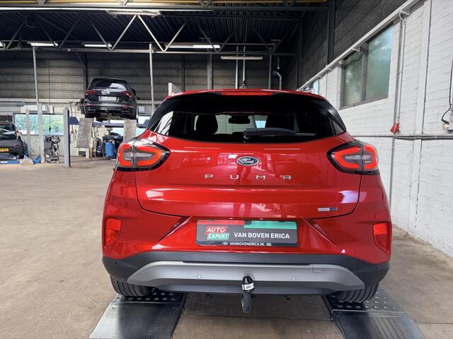 Ford PUMA Titanium Automaat Cruise Clima Navi Trekhaak Winterpack