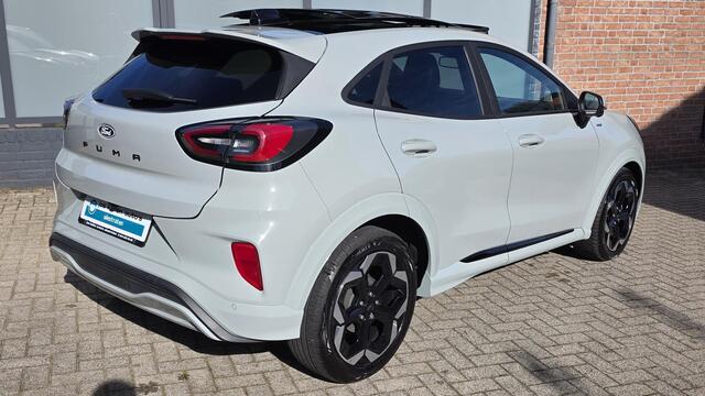 Ford PUMA 1.0i Ecoboost mHEV 155pk ST-Line X Facelift, Navi, Camera 360, Full Led, Panoramadak, Blis, Pdc, ElL Klep, Volle auto!