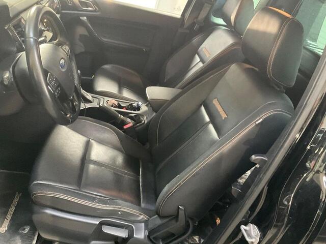 Ford RANGER 3.2 TDCi Wildtrak Supercab | Trekhaak | 3.500 kg geremd trekgewicht | Adaptive cruise control | Stoelverwarming | Achteruitrijcamera |