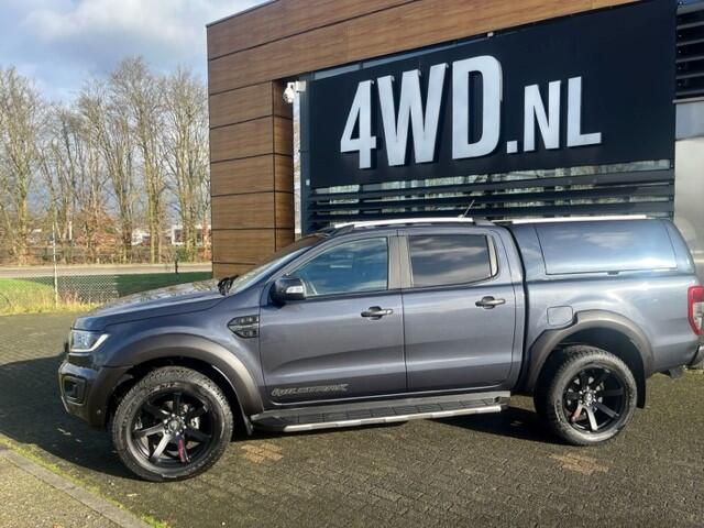 Ford RANGER 2.0 TD 213 PK AUT EURO 6 LEDER NAVI CLIMA CRUISE RAPTOR PACK NAP ¤ 24495 EXCL Auto in zeer goede staat dealer onderhouden , mag 3500 kg trekken , meest luxe uitvoering met hardtop met 3 zijkleppen . afleverpakket naar keuze
