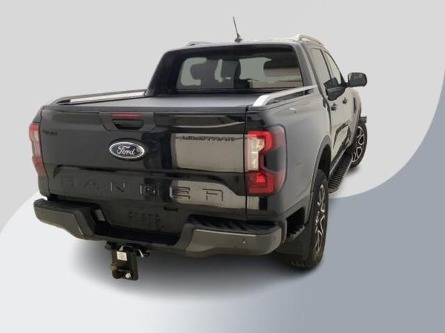 Ford RANGER 3.0 V6 Wildtrak Double Cab EcoBlue 241pk!! | 2-zits| BPM vrij | Rollertop | Trekhaak | Technology Pack | Uniek in Nederland | Verlengde fabrieksgarantie tot 03-2028