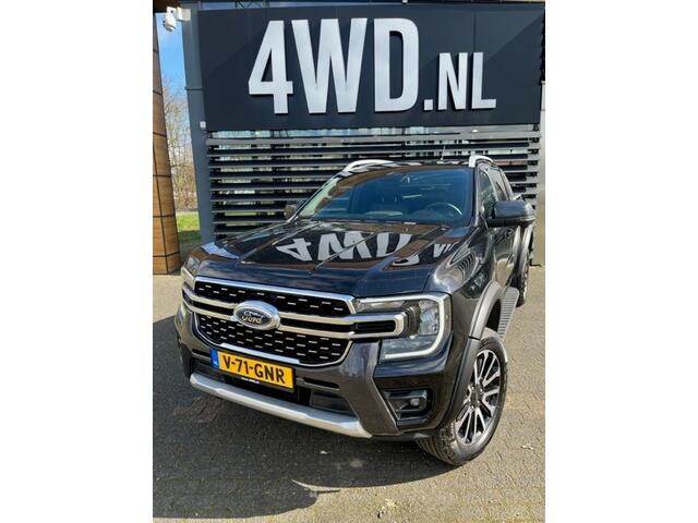 Ford RANGER 3.0 V6 TD AUT 4WD BPM VRIJ ! 2 PERS VAN LEDER NAVI CLIMA CRUISE 20 INCH ¤ 51.900 EXCL FISCAAL ZEER VOORDELIGE FULL OPTIONS PICK UP , MAG 3500 KG TREKKEN BPM VRIJ STELLING VOOR ONDERNEMERS auto schade vrij dealer onderhouden met leder navi addaptive 