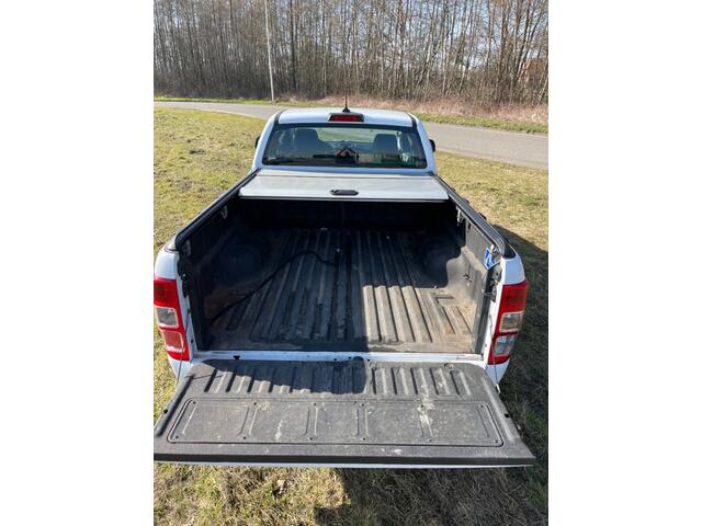 Ford RANGER 2.0 TDCi XLT 4x4 /SUPER CAB/ APP/ TOP CONDITIE