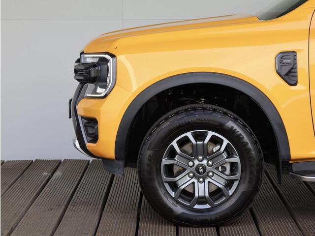 Ford RANGER 2.0 Wildtrak Super Cab EcoBlue | Grijskenteken | Trekhaak | Navi |