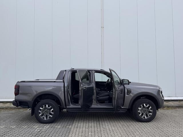 Ford RANGER Wildtrack Double Cab PHEV 278PK | Trekhaak | Blis | 12" Infotainment scherm met SYNC 4 | Elektrisch 8-weg verstelbare en verwarmbare stoelen | 18" Lichtmetalen velgen
