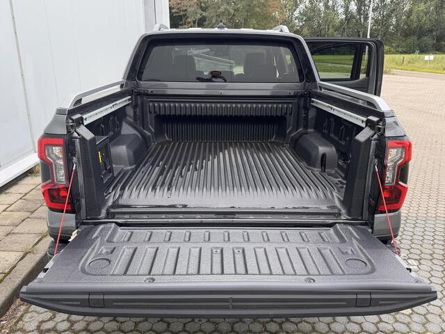 Ford RANGER Wildtrack Double Cab PHEV 278PK | Trekhaak | Blis | 12" Infotainment scherm met SYNC 4 | Elektrisch 8-weg verstelbare en verwarmbare stoelen | 18" Lichtmetalen velgen