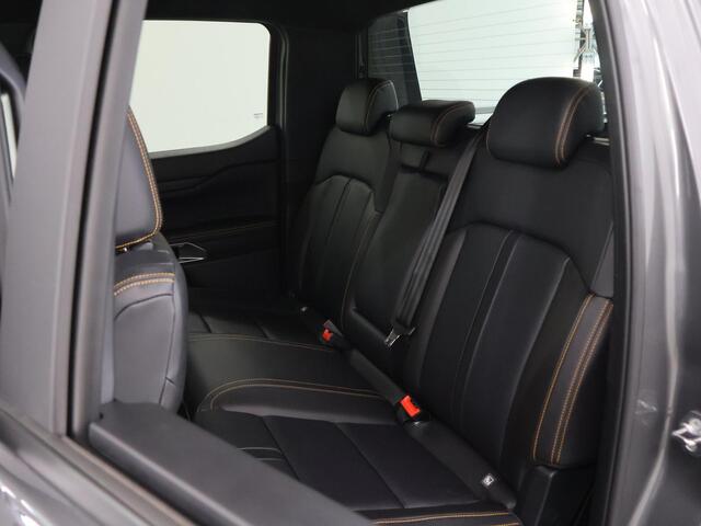 Ford RANGER WILDTRAK | DOUBLE CAB | 2.5 PHEV | HYBRID | 5-ZITS | 360 CAMERA | 3500 KG TREKHAAK AFNEEMBAAR | ADAPTIVE CRUISE | BLIND-SPOT | STOELVERWARMING | LEDER | LED | PLUG IN HYBRIDE | METALLIC