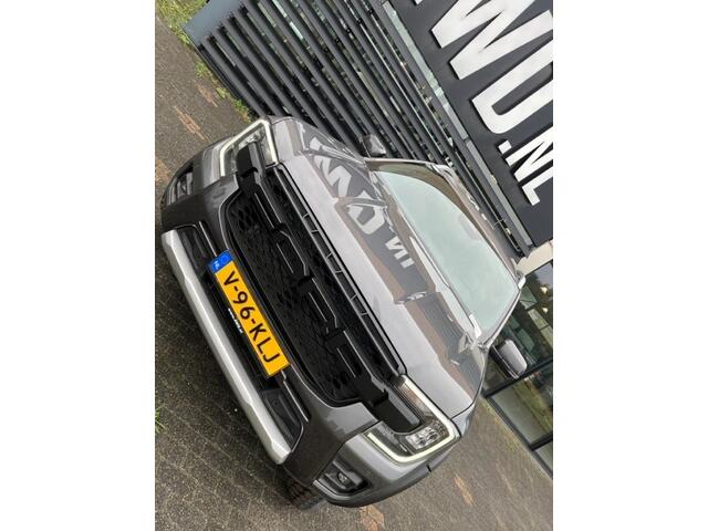 Ford RANGER 2.0 BI TURBO AUT 5 PERS MULTI CARGO VAN RAPTOR LOOK ¤ 56.900 EXCL BTW Auto in nieuwstaat OPBOUW EN INRICHTING NAAR WENS tegen meerprijs AANWEZIGE RAPTOR PACK FENDERS/WHEELS /GRILLE inclusief de aangeboden prijs