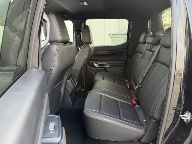 Ford RANGER Wildtrak Double Cab PHEV | DIRECT LEVERBAAR | 278PK | Trekhaak | Blis | 12" Infotainment scherm met SYNC 4 | Elektrisch 8-weg verstelbare en verwarmbare stoelen | 18" Lichtmetalen velgen