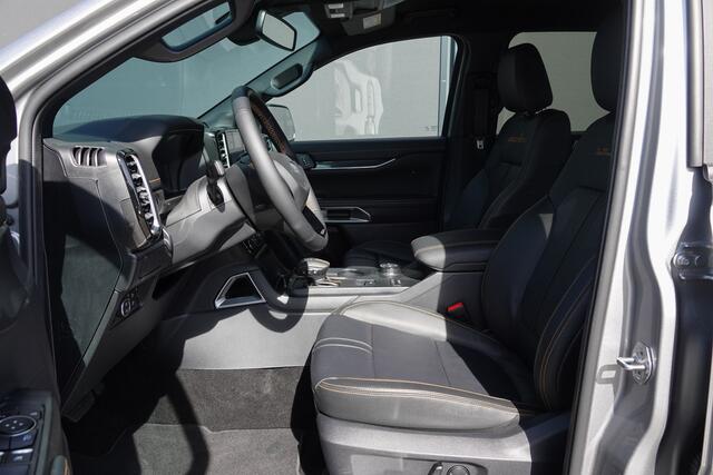 Ford RANGER Wildtrak 2.3PHEV 280Pk Aut. | Plug In Hybride | Double Cab | 5-Persoons | Bullbar | Wielkastverbreders | Trekhaak | Rollertop | 22''
