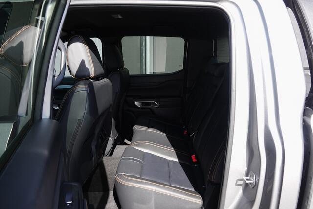Ford RANGER Wildtrak 2.3PHEV 280Pk Aut. | Plug In Hybride | Double Cab | 5-Persoons | Bullbar | Wielkastverbreders | Trekhaak | Rollertop | 22''