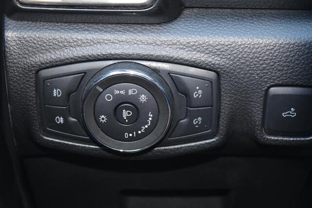 Ford RANGER 2.0 EcoBlue Wildtrak Double Cab | Trekhaak | Adaptive cruise control | Camera | Deksel