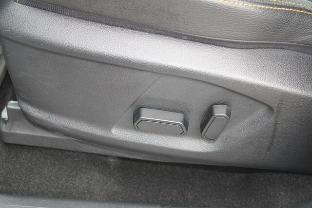 Ford RANGER 2.0 EcoBlue Wildtrak Supercab | Rollertop | Trekhaak | Volledig Lederen Interieur |