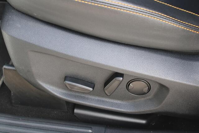 Ford RANGER 2.0 Super Cab EcoBlue Wildtrak | BELLEN VOOR BEZICHTIGING | Trekhaak | Adaptieve Cruise Control | Winterpack