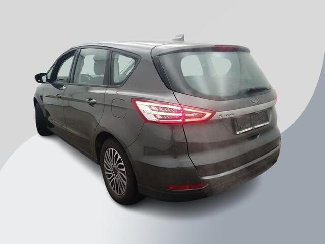 Ford S-MAX 2.5 Hybride Connected 190pk | Sync 3 Navi | Stoelverwarming | 1.700kg Trekgewicht | Keyless Entry | Elek. Voorruit verwarming