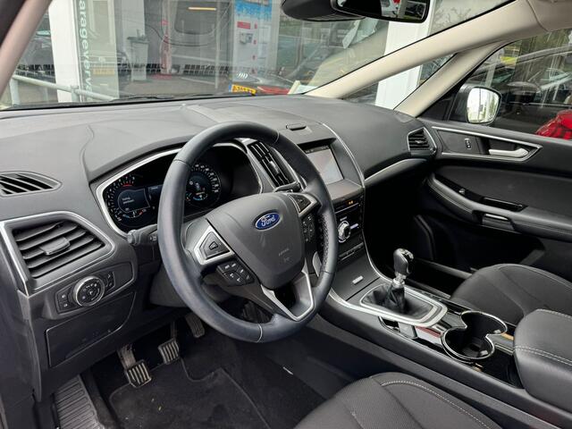 Ford S-MAX 1.5 Titanium