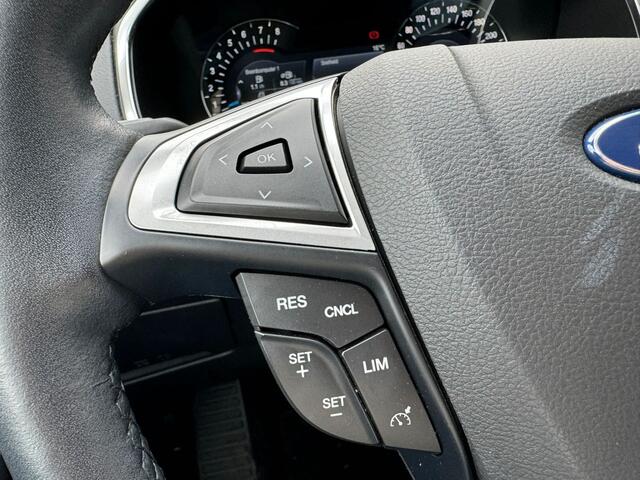 Ford S-MAX 1.5 Titanium