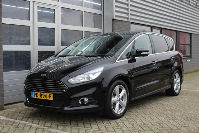 Ford S-MAX 2.0 TDCi Titanium 7p. / Keyless / Navigatie / ACC