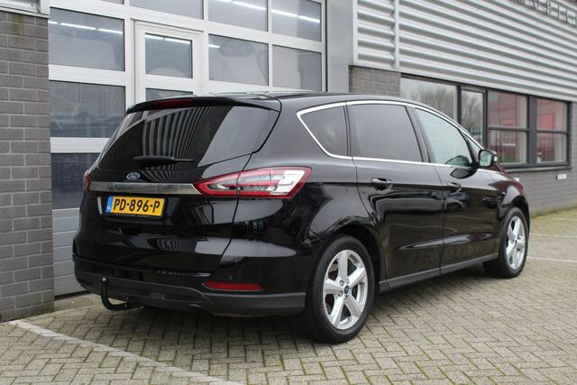 Ford S-MAX 2.0 TDCi Titanium 7p. / Keyless / Navigatie / ACC