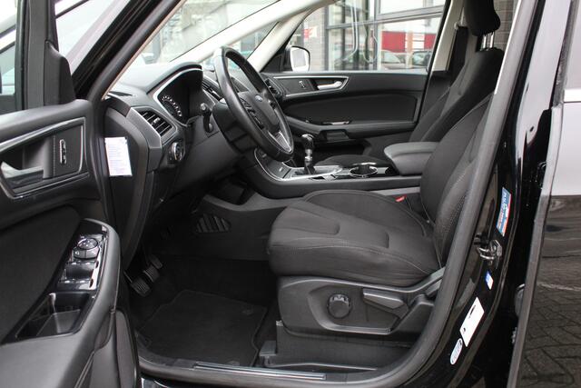 Ford S-MAX 2.0 TDCi Titanium 7p. / Keyless / Navigatie / ACC