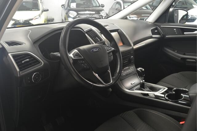Ford S-MAX 1.5 Trend // 95.000 km // CLIMA // NAVI // PDC VOOR&ACHTER // DEALER ONDERHOUDEN //