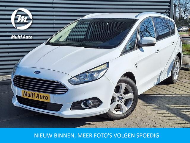Ford S-MAX 1.5 Titanium 7persoons | Navigatie | Camera | Carplay | Cruise Control | L.M. 17" | Climate Control | Parkeersensoren | DAB |