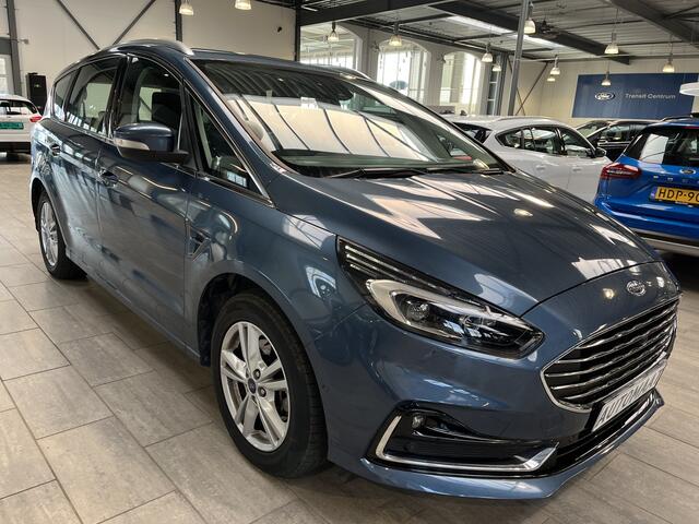 Ford S-MAX 2.5 HYBRID Titanium 7p. 190pk | Adaptieve Cruise | 7zits | 1.560 trekgewicht | Sync 3 Navi | Achteruitrijcamera