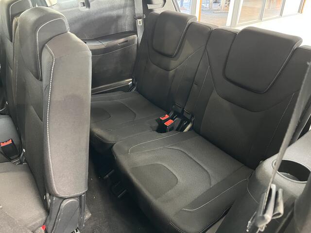 Ford S-MAX 2.5 HYBRID Titanium 7p. 190pk | Adaptieve Cruise | 7zits | 1.560 trekgewicht | Sync 3 Navi | Achteruitrijcamera