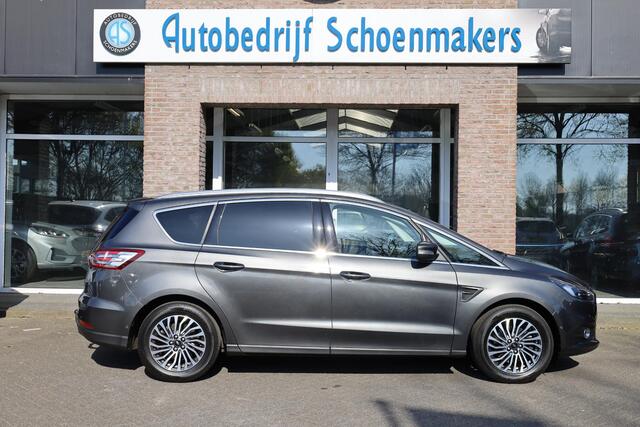 Ford S-MAX 1.5 Titanium 7p. TREKHAAK CAMERA CARPLAY NAVI DAB RUIT+STOELVERW. CRUISE 2xPDC CLIMA 17"LMV ELEK.ACHTERKLEP PARK.ASS. 2xKEYLESS