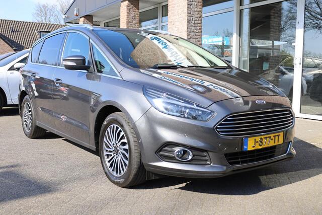 Ford S-MAX 1.5 Titanium 7p. TREKHAAK CAMERA CARPLAY NAVI DAB RUIT+STOELVERW. CRUISE 2xPDC CLIMA 17"LMV ELEK.ACHTERKLEP PARK.ASS. 2xKEYLESS