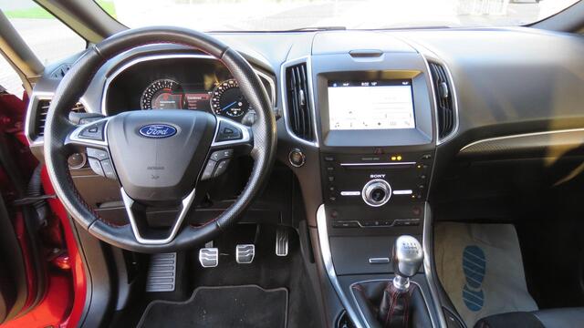Ford S-MAX 1.5 ST-Line 7p. 150PK,7 PERSOONS,NAVI,WINTERPACK,ELEKTR VERST STOELEN,CAMERA,KEYLESS MET ACHTERKLEP SENSOR.