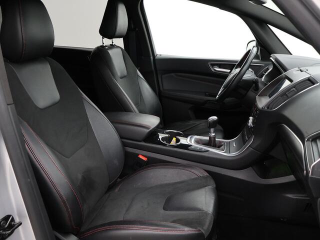 Ford S-MAX 1.5 160 PK ST-LINE 7-PERSOONS + STUUR/STOELVERW. | LED | CAMERA | CARPLAY | 18 INCH