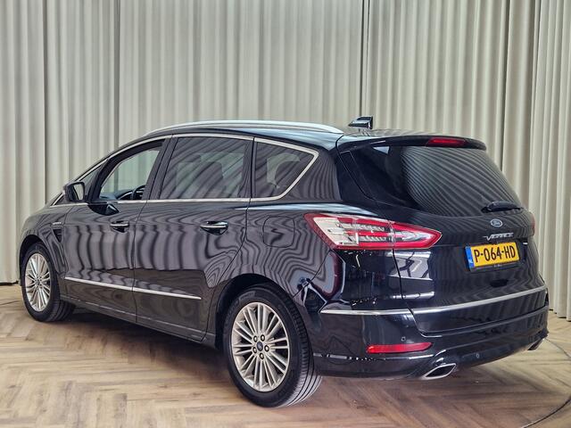 Ford S-MAX Hybrid *VIGNALE* Automaat / Stoelkoeling / Stoel-Stuurverw. / Carplay / Leder / Memory / Camera / Cruise / ECC / 18'' LMV / Dealer Onderhouden