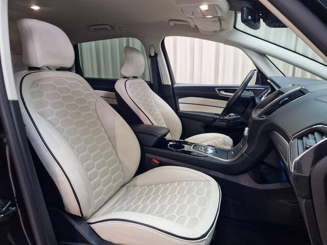 Ford S-MAX Hybrid *VIGNALE* Automaat / Stoelkoeling / Stoel-Stuurverw. / Carplay / Leder / Memory / Camera / Cruise / ECC / 18'' LMV / Dealer Onderhouden