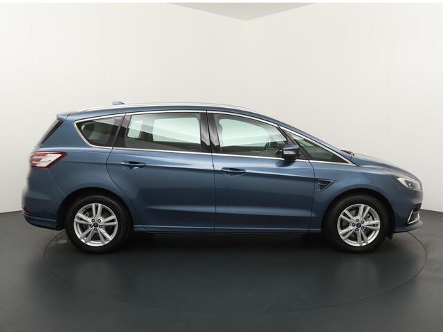Ford S-MAX 2.5 HYBRID Titanium 7p. 190pk | Adapt.Cruise Control | 7zits | 1.560 trekgewicht | Sync 3 Navigatie | Achteruitrijcamera