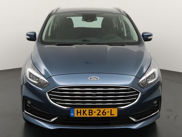 Ford S-MAX 2.5 HYBRID Titanium 7p. 190pk | Adapt.Cruise Control | 7zits | 1.560 trekgewicht | Sync 3 Navigatie | Achteruitrijcamera