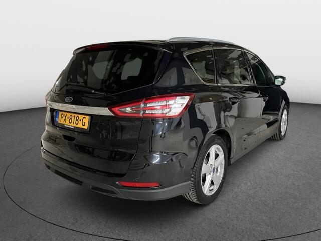 Ford S-MAX 1.5 Titanium
