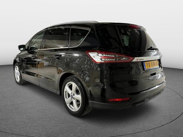 Ford S-MAX 1.5 Titanium