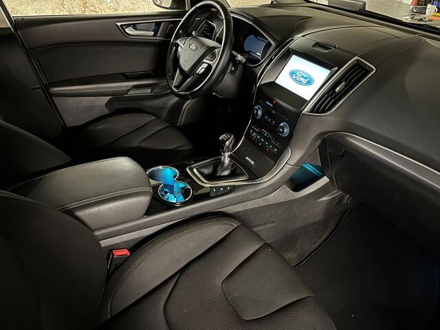 Ford S-MAX 1.5 Titanium