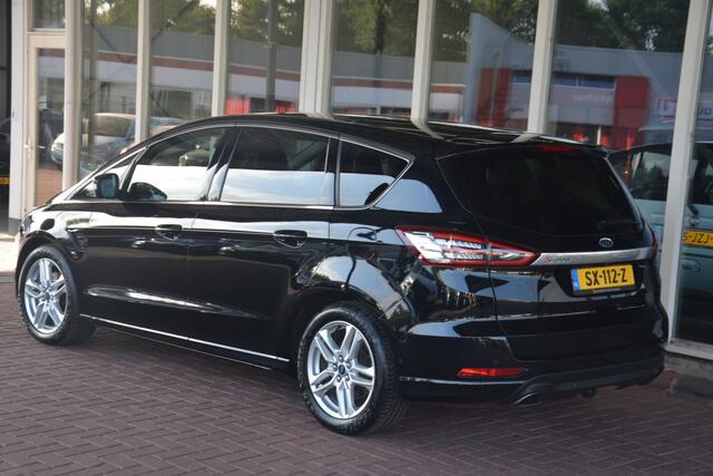 Ford S-MAX 2.0 Vignale Volle S MAX met oa leren bekleding camera cruise dode hoek sensor stoelverwarming camera afneembare trekhaak navigatie automatisch inparkeren Sony audio pdc elektr verstelbare stoelen memory