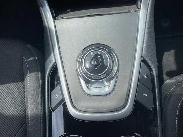 Ford S-MAX 2.5 FHEV Titanium 7P 190pk | SYNC 3 Navigatie | Apple Carplay/Android Auto | 7 Persoons! |