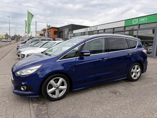 Ford S-MAX 1.5 Titanium