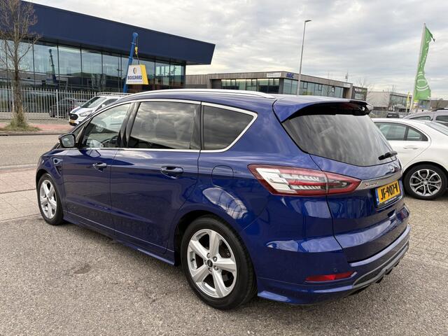 Ford S-MAX 1.5 Titanium
