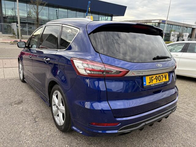 Ford S-MAX 1.5 Titanium