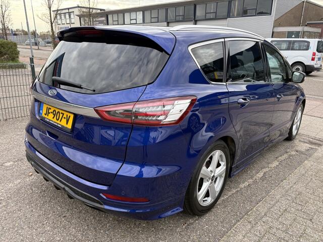 Ford S-MAX 1.5 Titanium