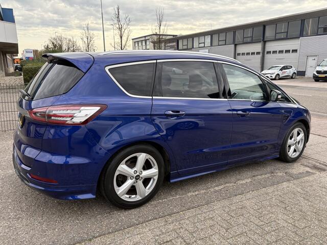 Ford S-MAX 1.5 Titanium