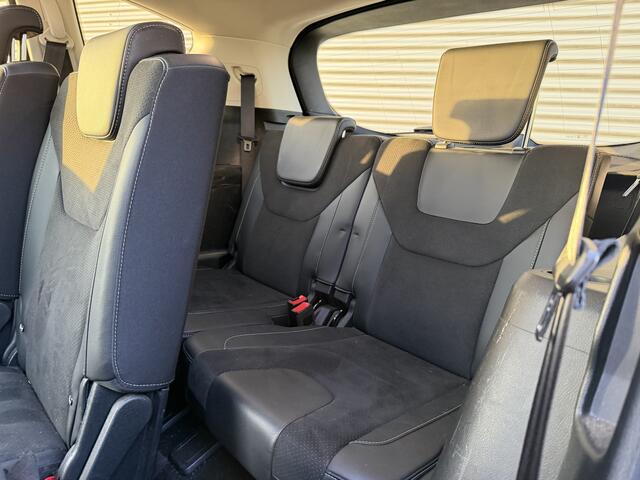 Ford S-MAX 2.0 TDCi Vignale 7p. | Nieuw Binnen! | Cruise | Pano | Trekhaak