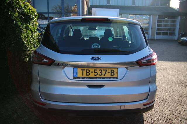 Ford S-MAX 1.5 Titanium 7p